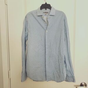 FITTED EXPRESS DRESS SHIRT SIZE MEDIUM